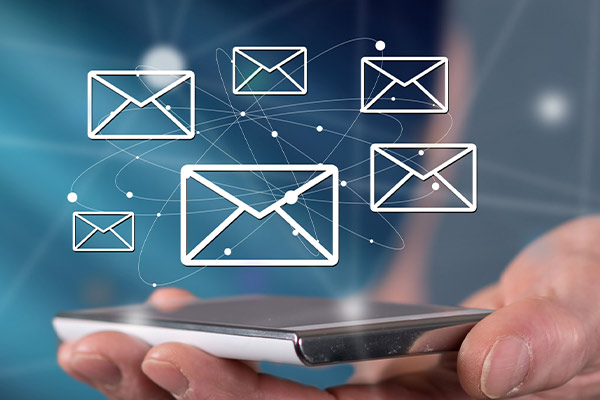 پیامک ها و ارتباطات نا سالم