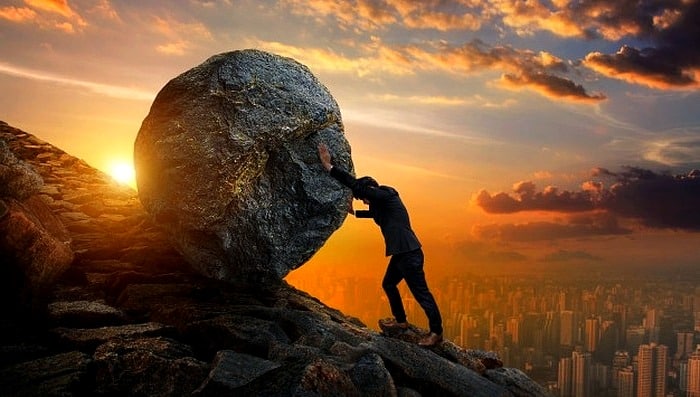 موفقیت یک شبه به دست نمی آید و حاصل تلاش و کوشش مستمر است.