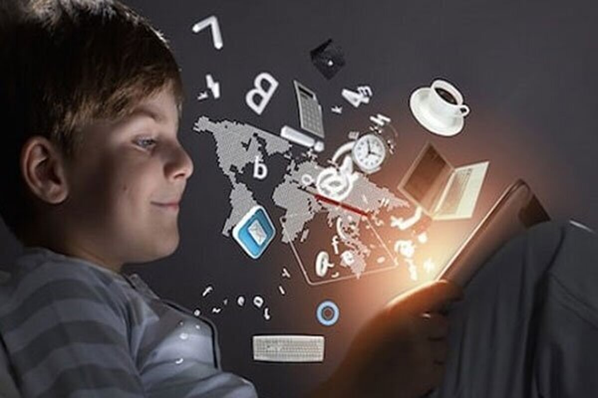 نوجوان وفضای مجازی